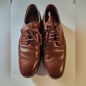 Cole haan brown leather 11m Wingtip oxfords